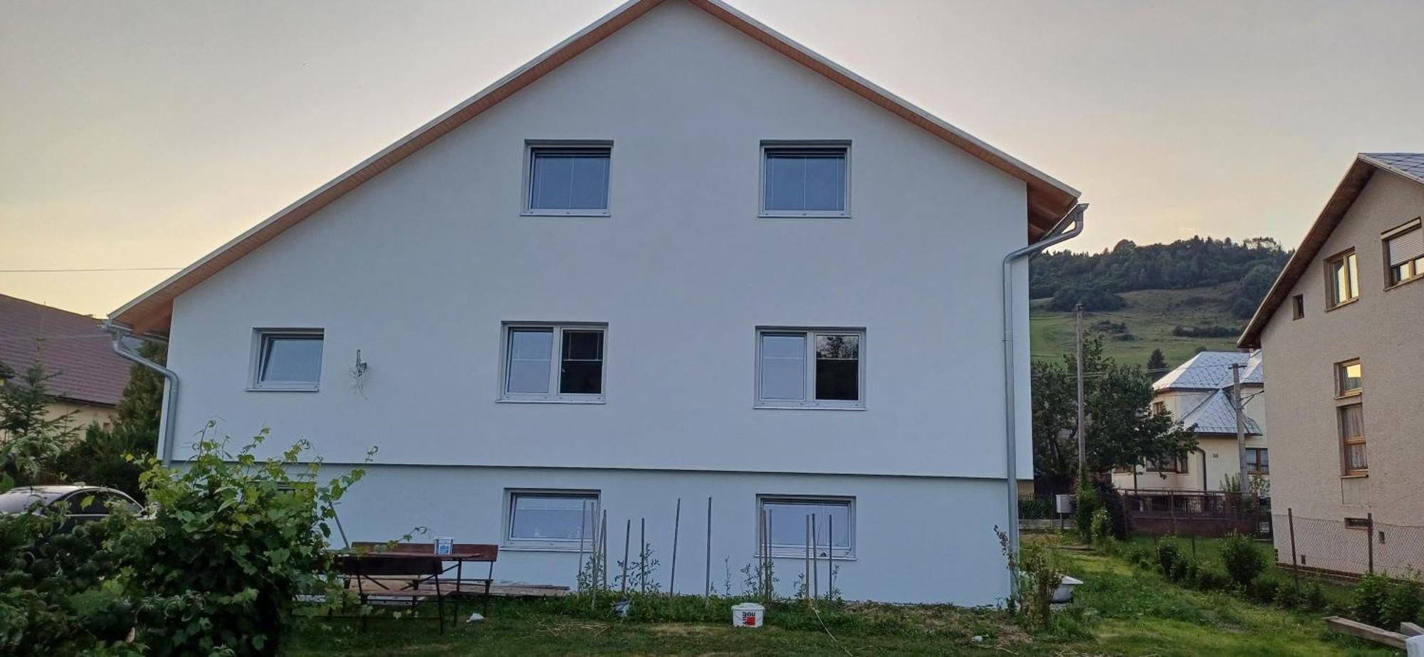 Apartmanovy Dum Terka Zazriva Exterior photo